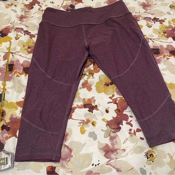 NWOT Capri Leggings XXL - Picture 4 of 5